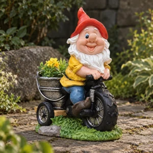 Gartenzwerg mit Dreirad