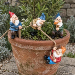 Bunte Gartenzwerge für Blumentöpfe im 4er-Set